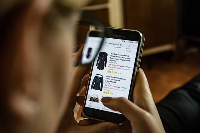 Shopping via Smartphone – How to Secure Payments